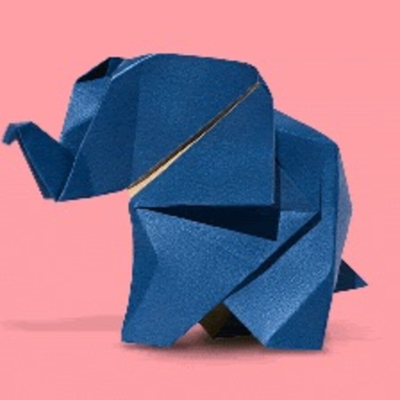 Meet your Posher, Elly - Picture 1 of 1